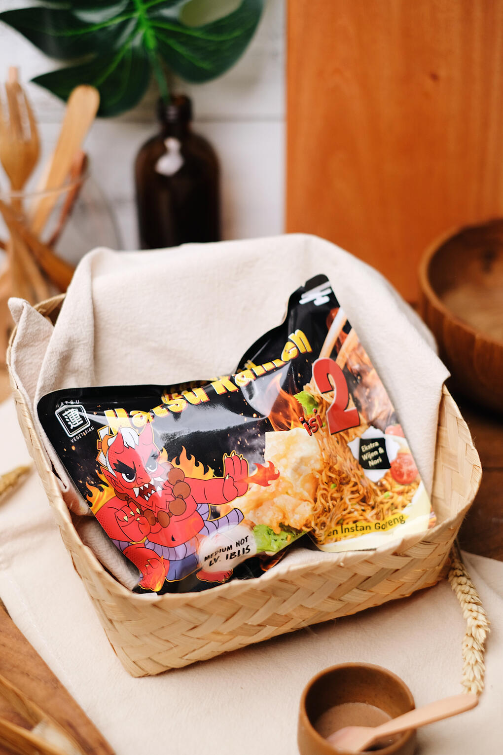 Gambar Varian Mie Pedas Sedang Hatsu Ramen